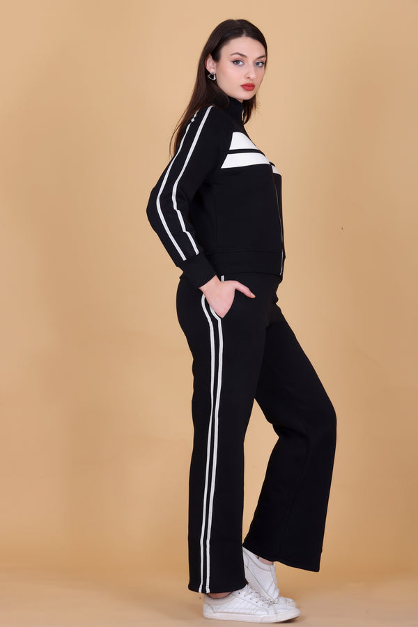 Femea Women’s Stylish Zip-Up Tracksuit Set with Contrast Panel Design
