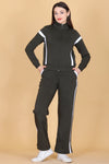 Femea Women’s Stylish Zip-Up Tracksuit Set with Contrast Panel Design