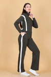 Femea Women’s Stylish Zip-Up Tracksuit Set with Contrast Panel Design