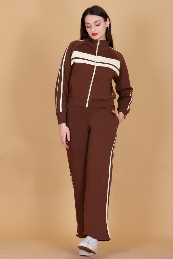 Femea Women’s Stylish Zip-Up Tracksuit Set with Contrast Panel Design