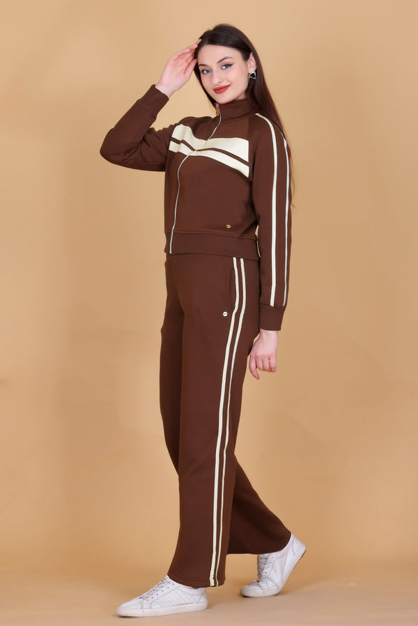 Femea Women’s Stylish Zip-Up Tracksuit Set with Contrast Panel Design